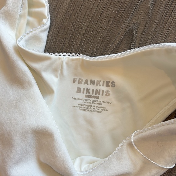 NWT Frankie’s Bikinis Katerina Terry Bottom White Sno Size Medium - Picture 7 of 10